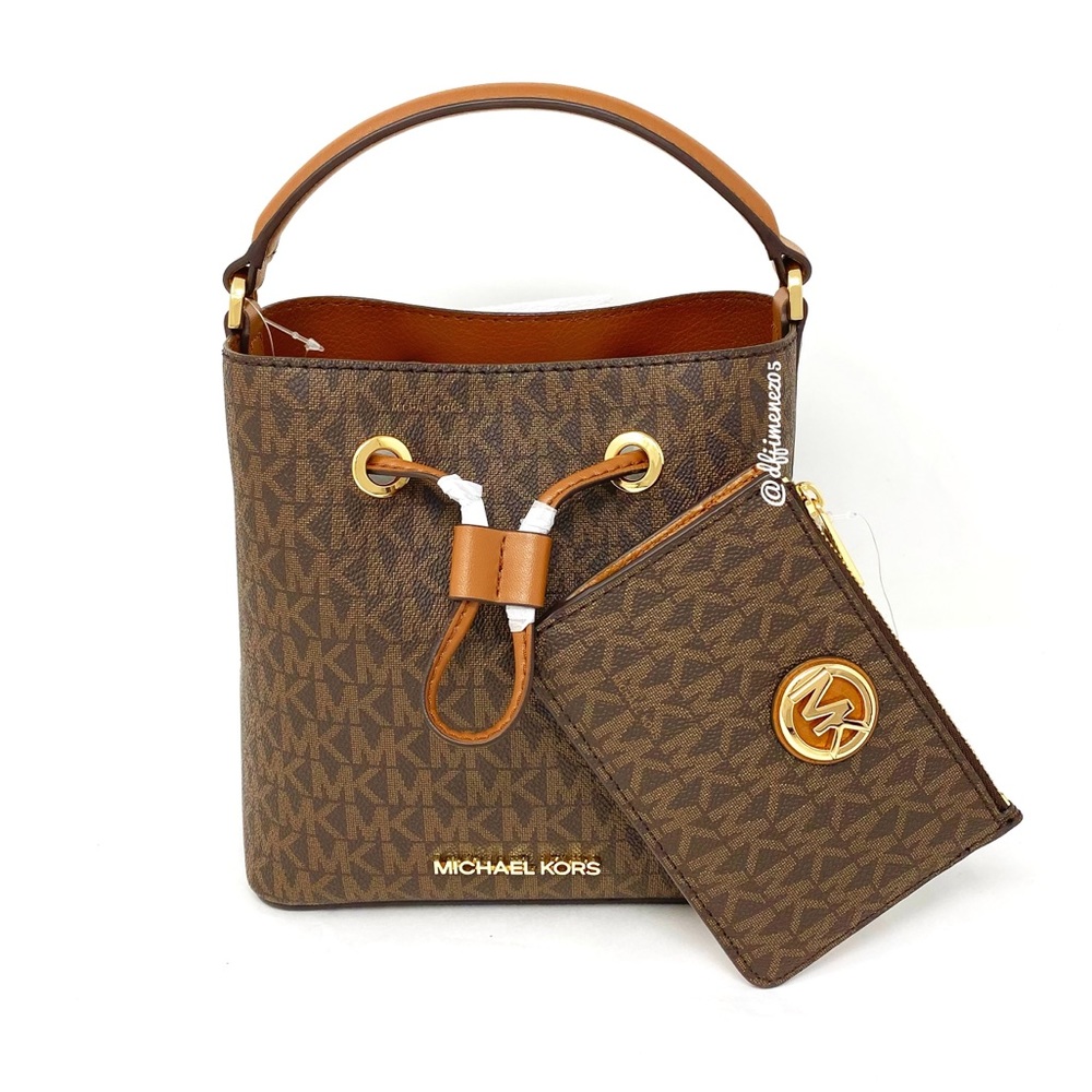 NWT Michael Kors 2 Item Set